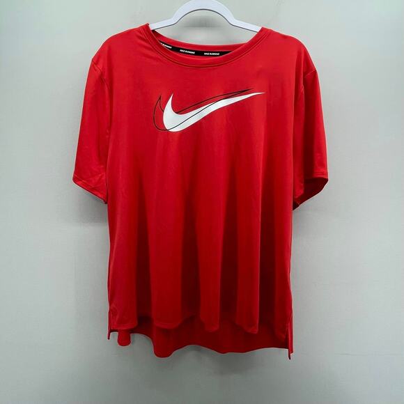 Nike‎ Running Dri-Fit Red w/White/Blk Logo Short Sleeve Athletic Top - Picture 1 of 6